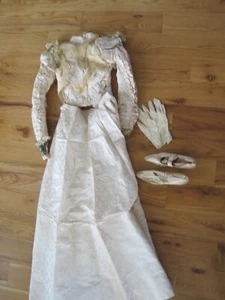 French Silk Lace Wedding W/ Train Dress New Orleans Edwardian W/ Shoes Gloves - Picture 1 of 12