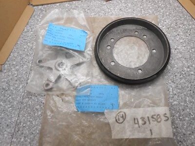 Rueda de fricción Homelite y rodillo de controlador de cubo 431585 Foto 1 de 4