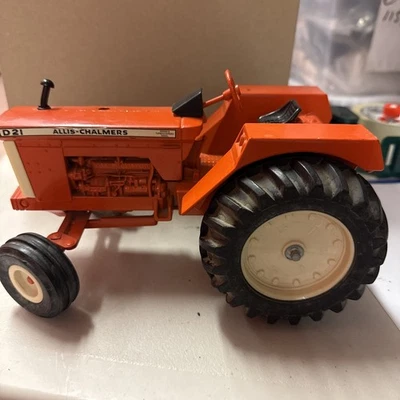ERTL Allis Chalmers AC D21 Turbocharged Diesel, Orange Farm Tractor, 1/16 - Image 1 of 4