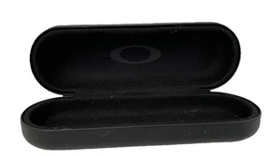 Oakley Hard Shell Black Eyeglasses & Sunglasses Case – Excellent Condition - Picture 1 of 7