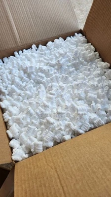 Embalaje Envío Cacahuetes Relleno Suelto Antiestático 30 Galones 3 Pies Cúbicos Blanco Foto 1 de 2