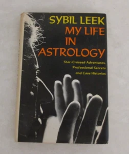 My Life in Astrology: Star-Crossed Adventures by Sybil Leek (1972) - Imagen 1 de 17