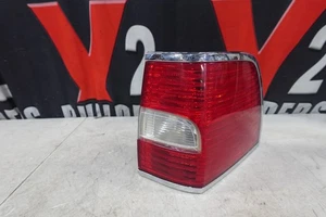 Luz trasera derecha del lado del pasajero Lincoln Navigator 2007-2014 #090073-35D - Imagen 1 de 3