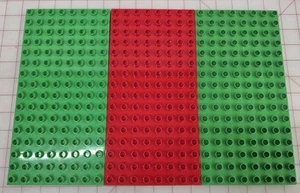 Lego Duplo Lot Of 3 - 8x16 Baseplates Large Base Plate Green Red - Picture 1 of 2
