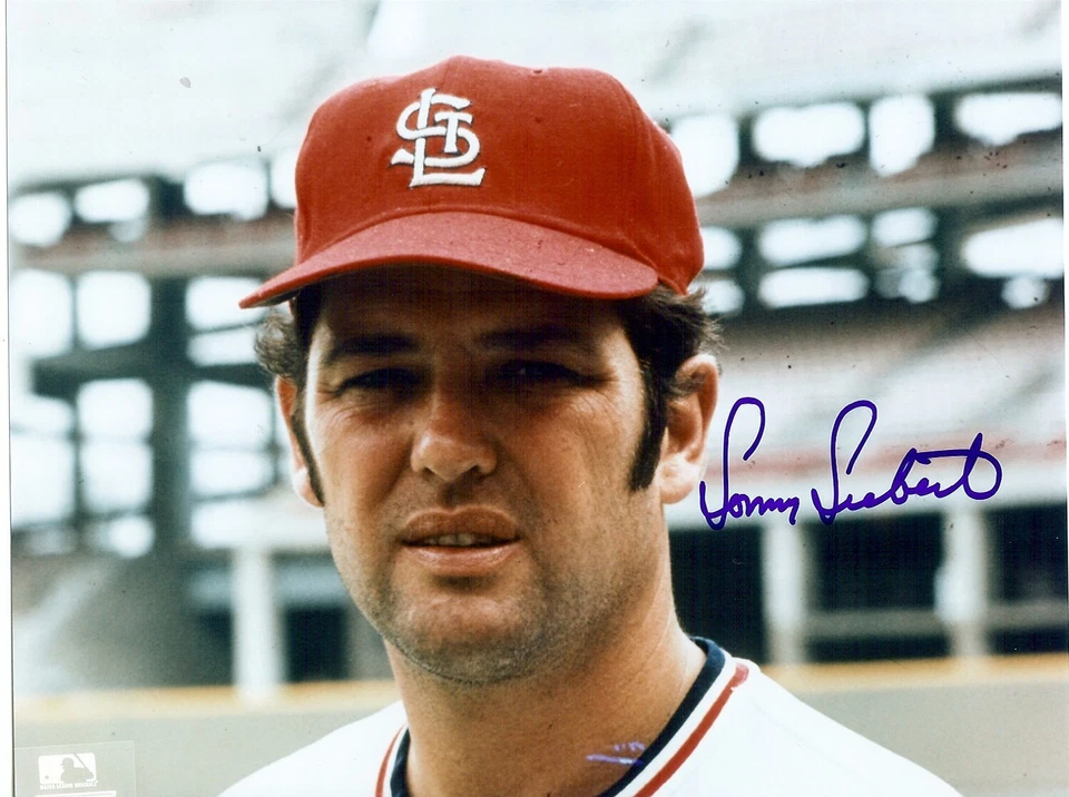 Fotografía autografiada de Sonny Siebert con certificado de autenticidad Foto 1 de 1