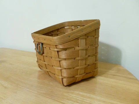 Longaberger Slanted Basket with Front Buckle, Signed, Dated 2008, h 7" x w 8" Cover
