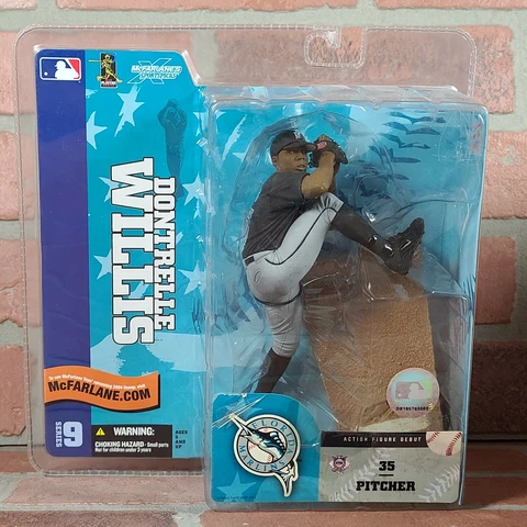 Dontrelle Willis Florida Marlins MLB Action Figure Debut Variant NIP NIB Cover