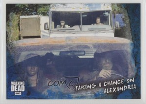 2018 The Walking Dead Road to Alexandria Blue 8/50 Rick Grimes Michonne #77 0c3