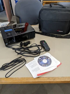 Optoma TX763 DLP Projection Display Portable Projector DAEPTLS 677 hrs !Charity! - Image 1 of 4