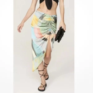 Falda midi acanalada satinada Just Bee Queen Minela multicolor abstracta talla S RTR - Imagen 1 de 14
