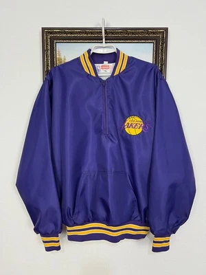 Chaqueta de bombardero de satén púrpura de colección de los 90 Chalk Line Los Angeles Lakers para hombre talla L Foto 1 de 4