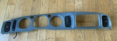 Buick Lesabre 2002 velocímetro bisel tablero radio moldura gris ~ Estante 9 Foto 1 de 4