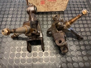 2 FUSO FUSELLO SNODO ADATTABILE FIAT 600 E D 850 410855 SX + 410854 DX - Foto 1 di 6