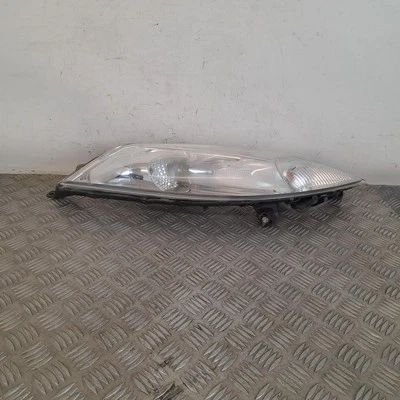 Faro delantero derecho O/S Nissan Juke MK1 2010-2016  Foto 1 de 4