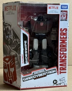 Sideswipe Transformers Netflix War for Cybertron 2020 Hasbro NEW - Picture 1 of 2