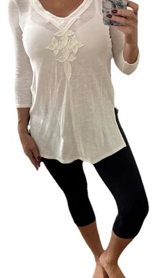 Lilly Pulitzer White Long Sleeve  Top 100% Cotton Embroidered Sz XS Pre-owned - Image 1 of 4