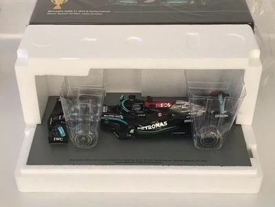 MERCEDES F1 W12E WINNER GP SPANISH 2021 HAMILTON 1:18  18S594 SPARKMODEL - Immagine 1 di 3