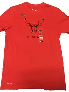 NIKE Dri-Fit NBA Adult Red Color T-Shirt | Size:M Chicago Bull Logo Print | NEW - Foto 1 di 5