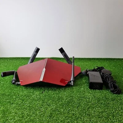 D-Link DIR-890L AC3200 Wi-Fi Gigabit Router - Image 1 of 4