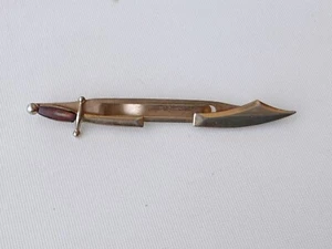 vintage swank knife shaped gold tone tie clip costume jewelry 3 1/2 inches - Picture 1 of 2