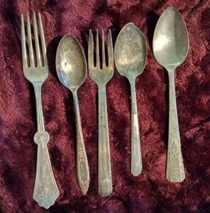 Placa de plata con incrustaciones de Holmes & Edwards IS 1913 Isabella placa de plata antigua de colección - Imagen 1 de 6