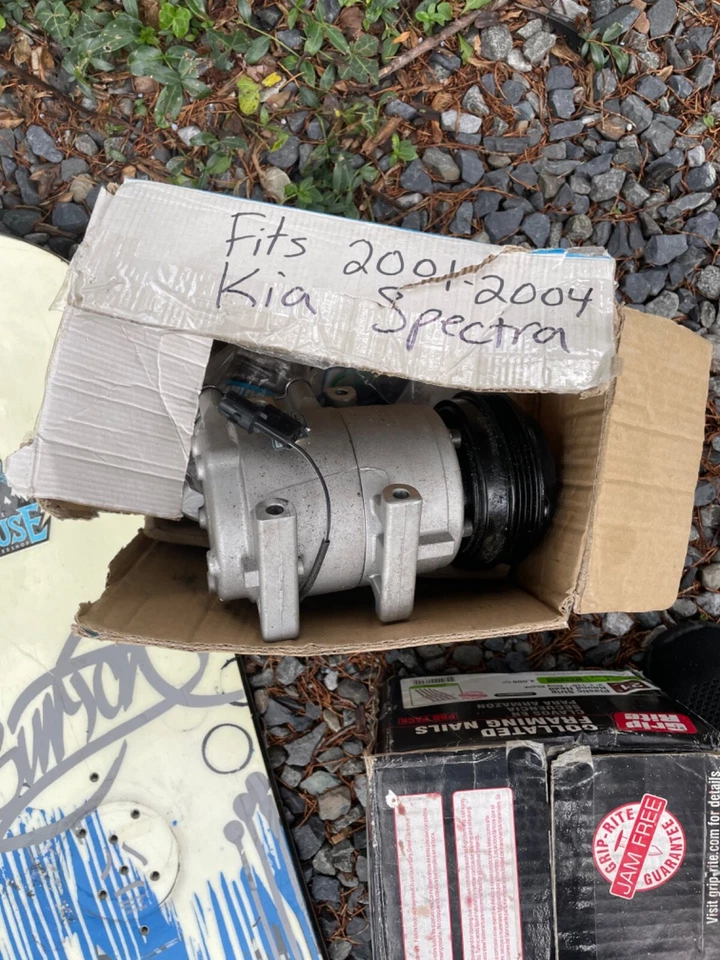 Conjunto de compresor de aire acondicionado-Hs15 UAC CO 10565C Foto 1 de 1