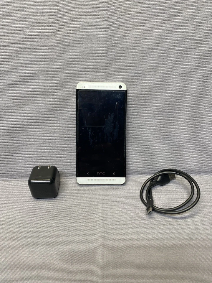 HTC One M7 Smartphone 32GB, Glacial Silver, Verizon - Image 1 of 4