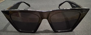 Retro Looking Exaggerated Exotic Cat Eye Sunglasses Pointy Frame, Used - Picture 1 of 3
