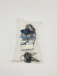 Original Ford 1016942 95VW A43432 BC Locking Cylinder for Galaxy 94-97 New - Picture 1 of 4