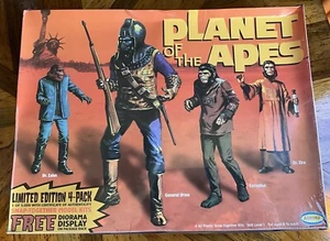 PLANET OF THE APES LTD ED 4 PACK MODEL KIT URSUS/CORNELIUS/ZIRA/ZAIUS SEALED - Picture 1 of 4