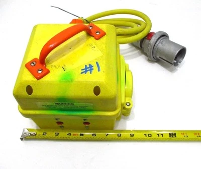 Step Down Transformer Ericson 1940-12 12V FP323 Plug USA Made - Image 1 of 4