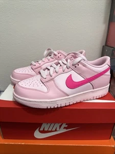 Nuevo Nike Dunk Low GS Triple Rosa Barbie DH9765-600 TALLA 6Y - Imagen 1 de 7