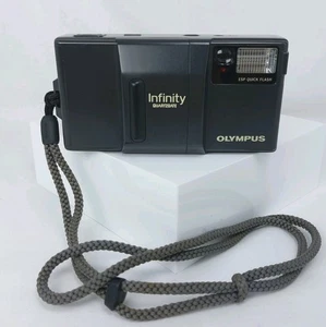 Olympus Infinity Quartzdate Zuiko 35mm 2.8 Filmkamera Handschlaufe + geladener Film - Bild 1 von 7