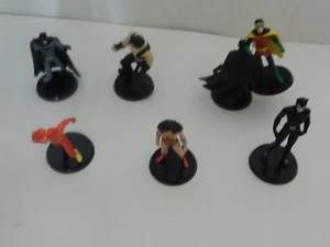 7 mini batman, robin, etc. Approx. 3" Used good condition - Picture 1 of 1