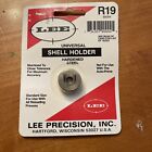 LEE 90004 * UNIVERSAL SHELL HOLDER * R19 * 9MM LUGER * 40 S&W * 10 AUTO * 90004