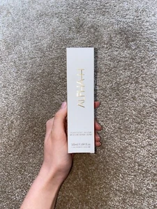 Alpha-H Liquid Gold 24 Hour Moisture Repair Cream 50ml. Luxury skincare - Picture 1 of 2
