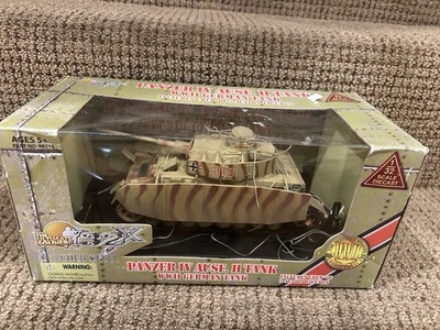 Ultimate Soldier 1:32 German Panzer IV Ausf H w/2 Crew, No. 99315 - Image 1 of 4