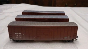 N-Scale Set of 3 NOPB 7103 Single Door Box Car Rib Side Brown 1 is weathered - Picture 1 of 8