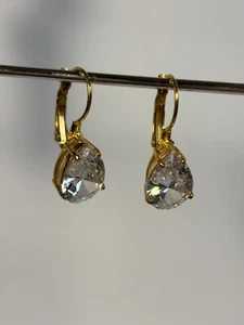 Orecchini Moda Tono Oro e Strass, Vibrazioni Matrimonio Romantiche - Foto 1 di 14
