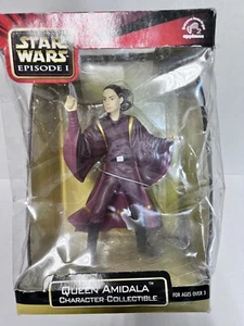 Star Wars Episode 1 Queen Amidala Character Figure With Glowing Lightsaber - NIB - Picture 1 of 2