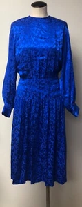 VESTIDO UNONCIN MALCOLM STARR DE COLECCIÓN AZUL SEDA BOTÓN TRASERO DAMASCO PLISADO DELANTERO 4 - Imagen 1 de 6