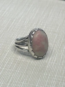 Sterling Silver and Rhodochrosite Ring Size 5.5 * 7.4 Grams - Picture 1 of 6