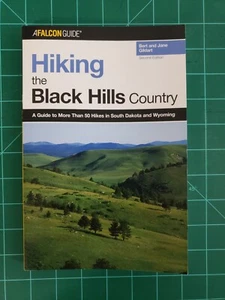 Hiking the Black Hills Country by Bert and Jane Gildart with map of Black Hills - Imagen 1 de 3