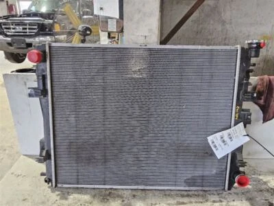 2009-2024 Dodge RAM 1500 радиатор 5,7 л без блока нагревателя - Изображение 1 из 4