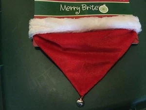 NEW! Merry Brite CHRISTMAS Red PUPPY DOG BANDANA Adjustable JINGLE BELL - Picture 1 of 1