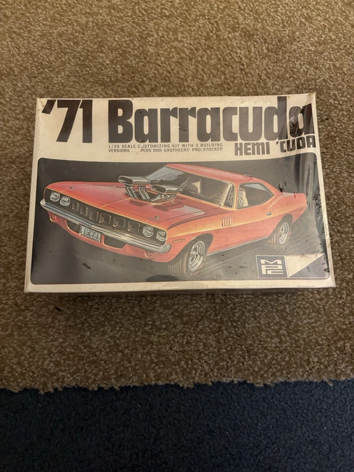 MPC 1/25 '71 BARRACUDA HEMI 'CUDA 3 IN 1 FACTORY SEALED RARE 1-7102-200 - Image 1 of 4