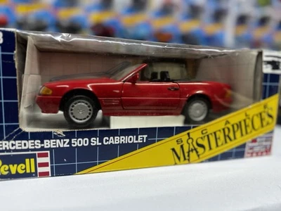 Revell Scale Masterpieces Mercedes-Benz 500 Sl Cabriolet - Image 1 of 3