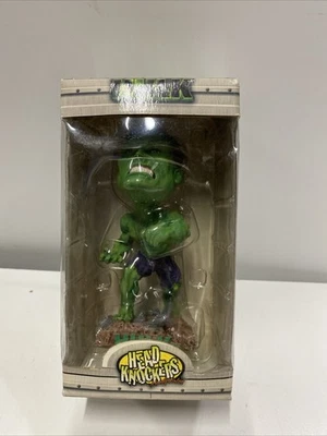Figura de acción Neca Green The Incredible Hulk Bobble Head Knockers Foto 1 de 4
