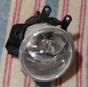 2016 2017 2018 Toyota RAV4 Fog Lamp Light Right Passengers OEM - Picture 1 of 4