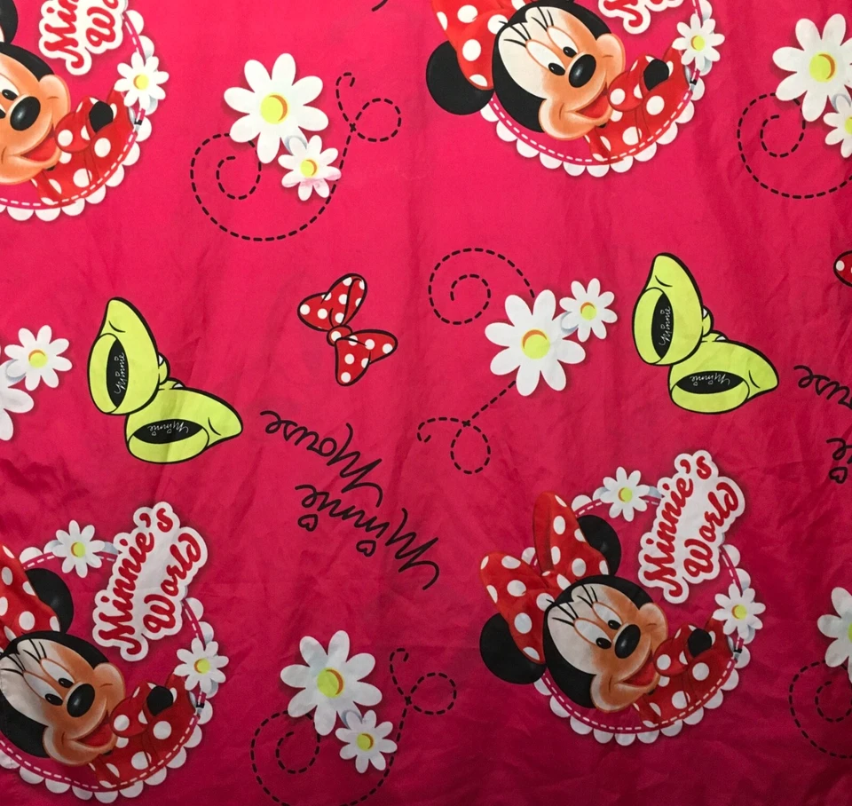 Sábana bajera plana doble Disney Minnie’s World rosa intenso lunares tela Foto 1 de 4